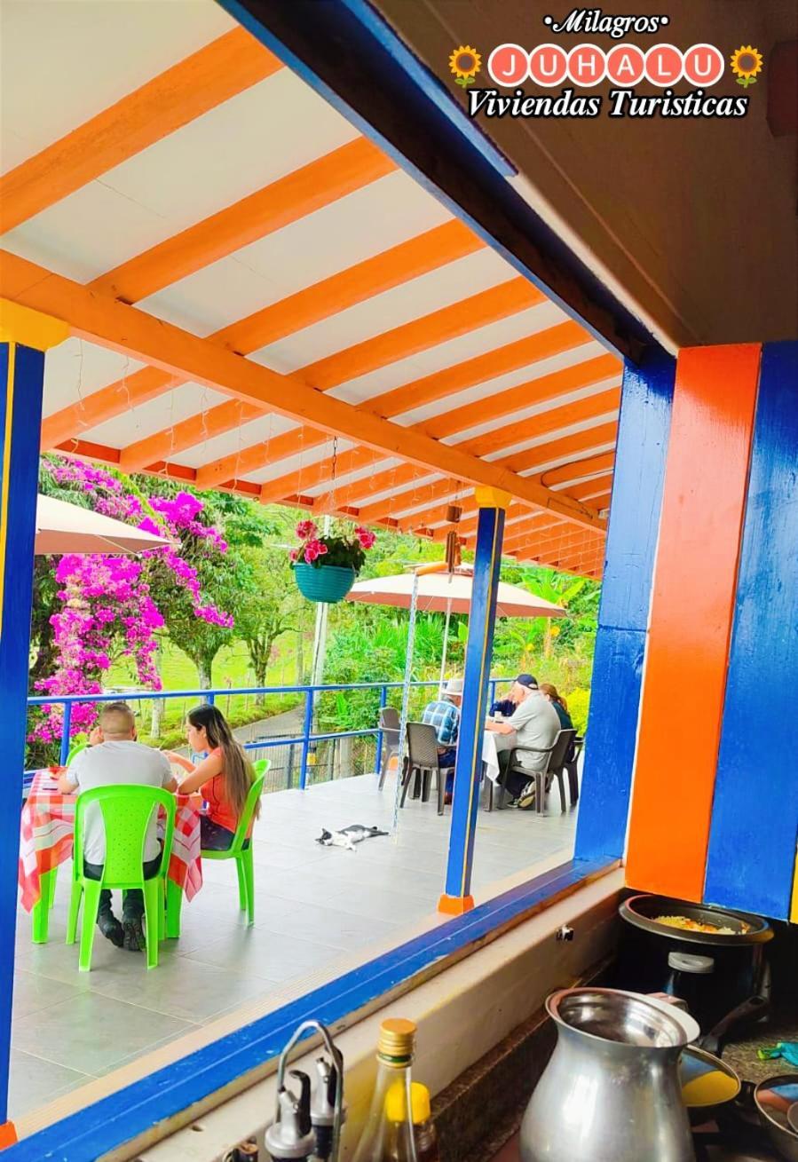 Hotel ᒍᑌᕼᗩᒪᑌ Jericoc  Exterior foto