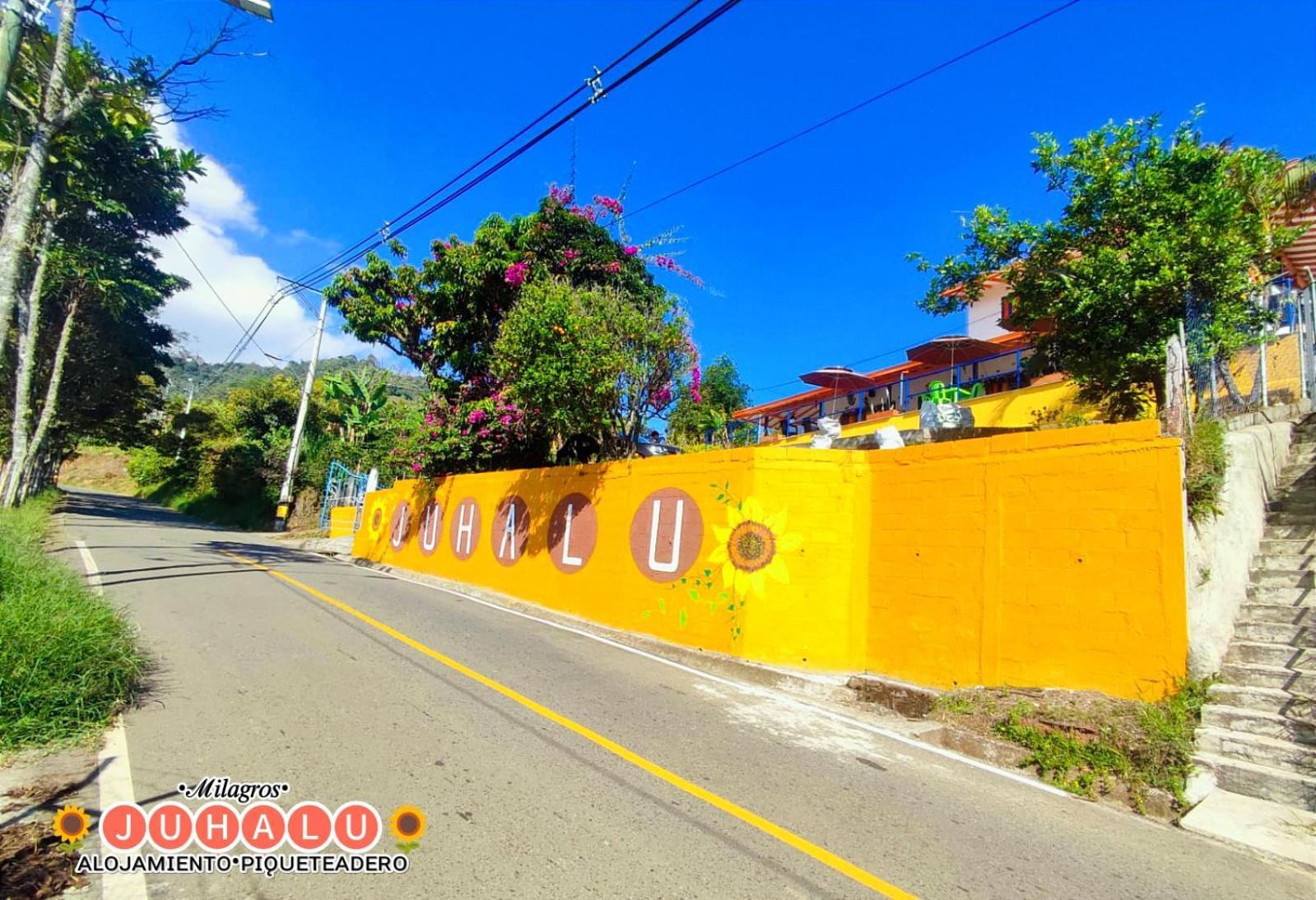 Hotel ᒍᑌᕼᗩᒪᑌ Jericoc  Exterior foto