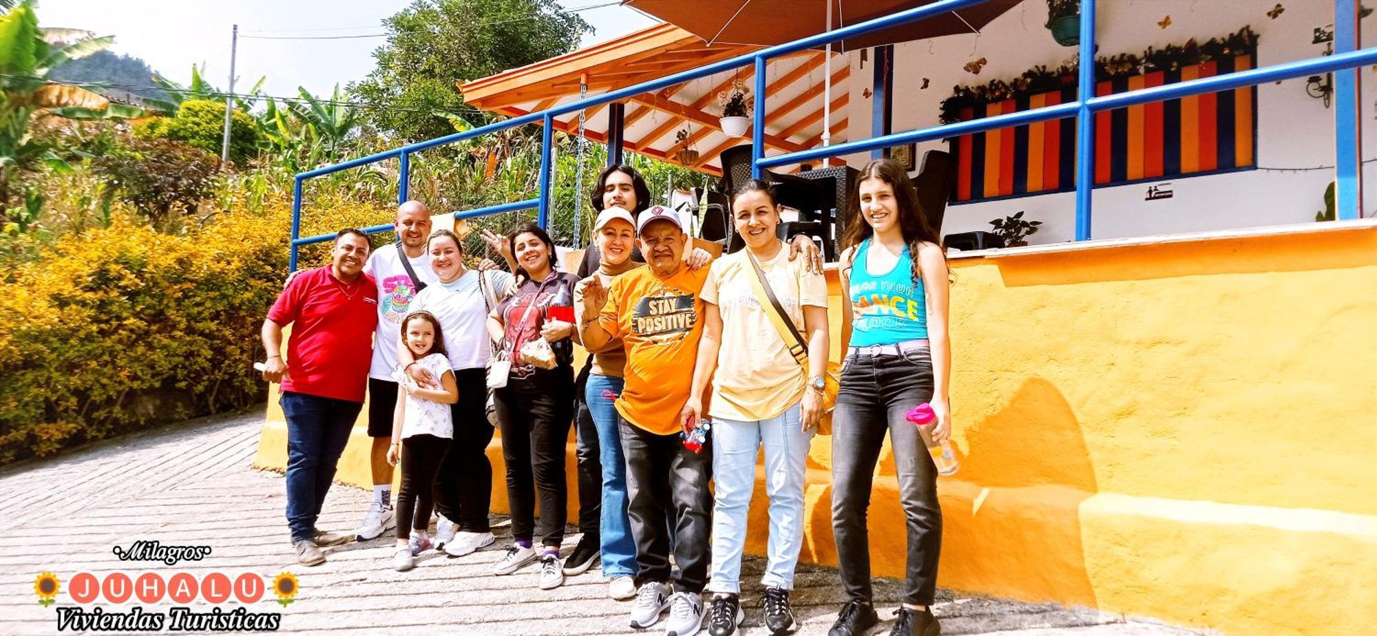 Hotel ᒍᑌᕼᗩᒪᑌ Jericoc  Exterior foto